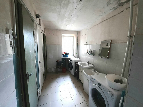 Комната , 204 кв.м.