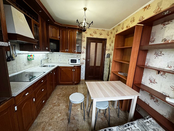 Снять 1-к квартиру, 40 кв.м.
