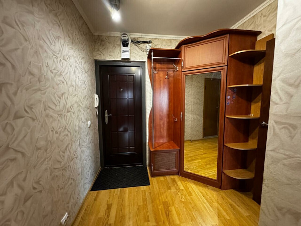 Снять 1-к квартиру, 40 кв.м.